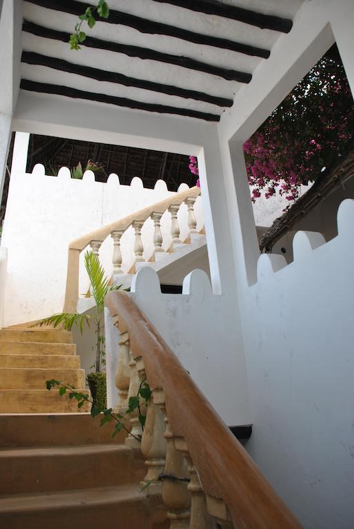 Shella White House Bed & Breakfast Lamu Exterior photo
